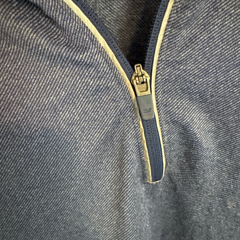 Vineyard Vines Navy Performance Pullover Large - image 3